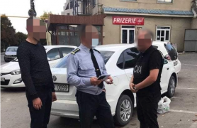 FLASH // Un colonel al Ministerului Apărării, suspectat că a vrut să scape un tânăr de armată contra 800 de euro
